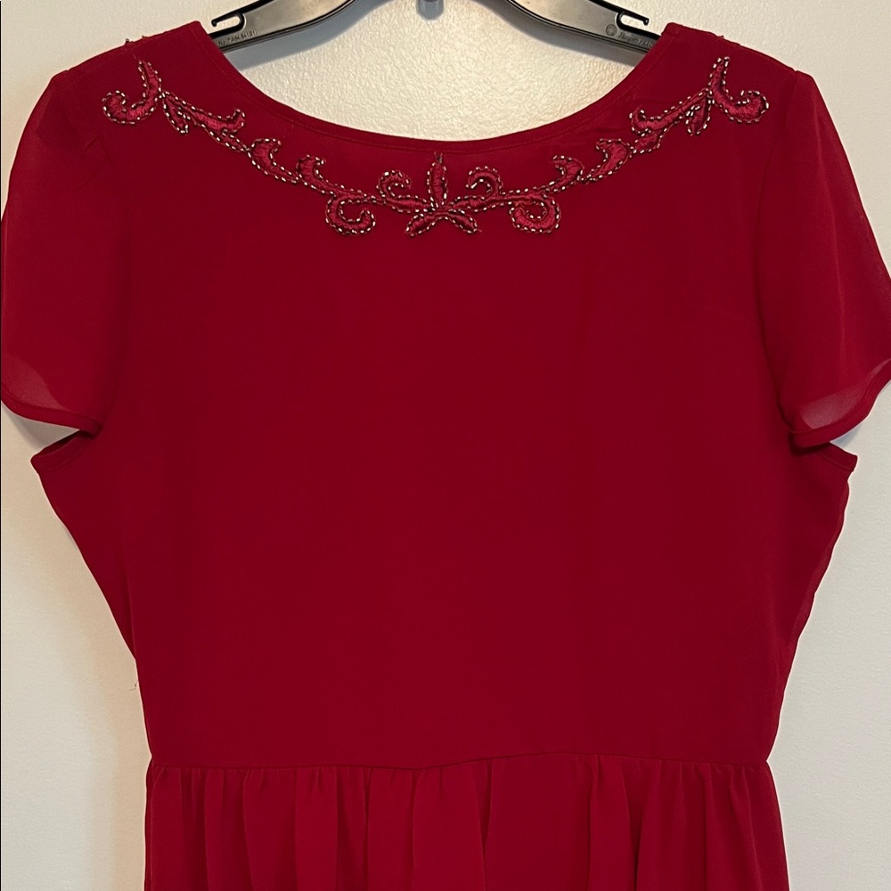 Francesca's Collections Red Embroidered Dress - Picture 4 of 10